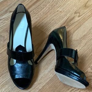Never worn beautiful heels from Saks Fifth Avenue